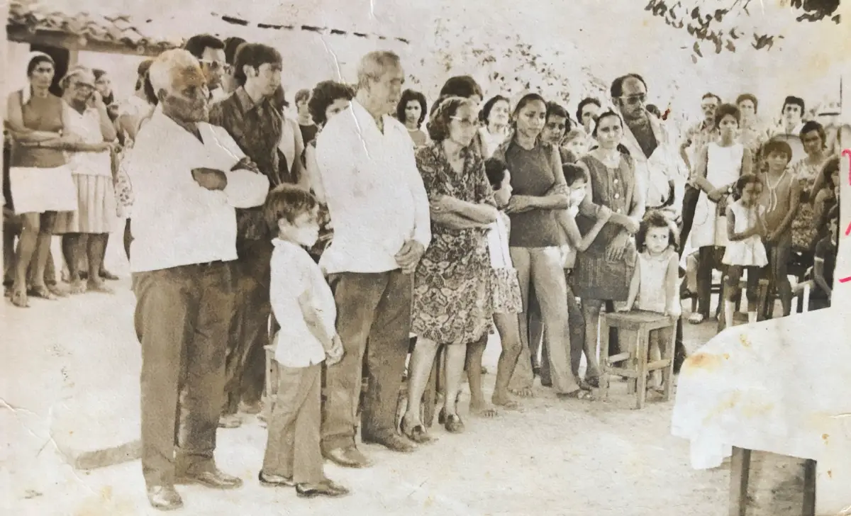 GENÉSIO ROSADO E SUA FAMÍLIA NA LOCALIDADE CAJÁS 